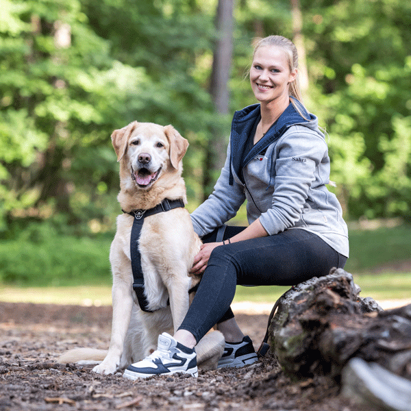 HundeschuleHuntepfoten_Oldenburg_BadZwischenahn_Team_Sarah